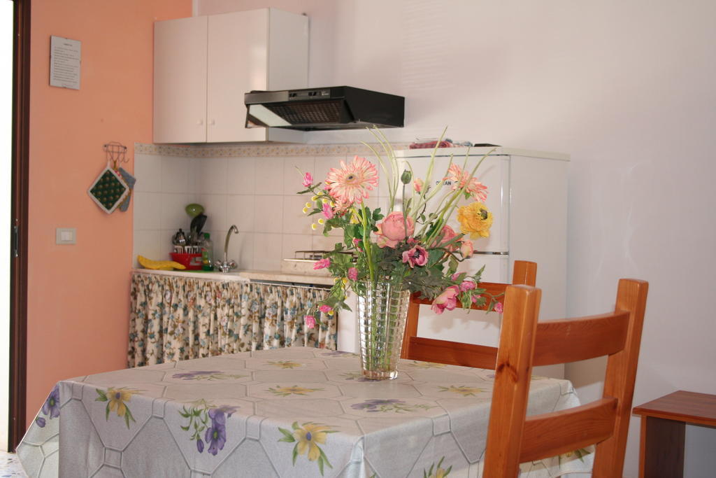 Casa Vacanze Margherita Locogrande Quarto foto